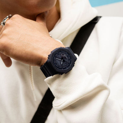 G-SHOCK GA-2100 – ALL BLACK CASIO OAK EDITION