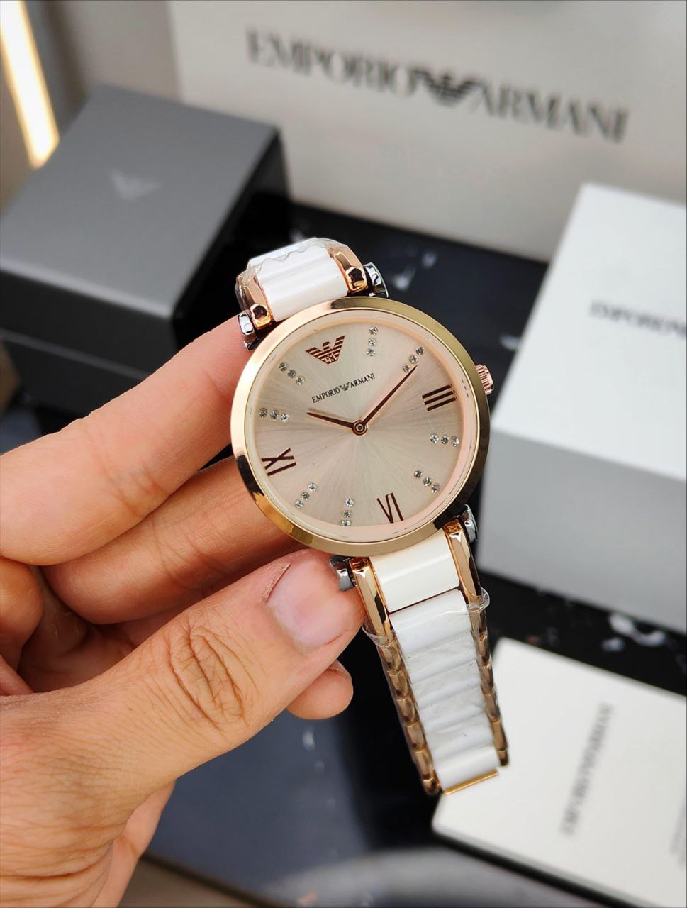 EMPORIO ARMANI – AR1486 MOTHER OF PEARL WHITE EDITION
