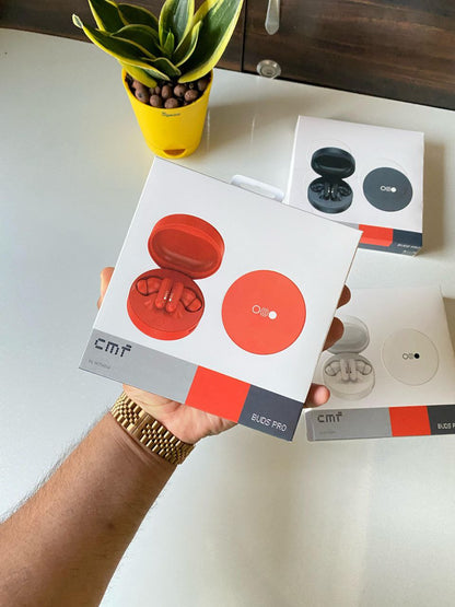 CMF BUDS PRO ROUND – TWS EDITION by Nothing