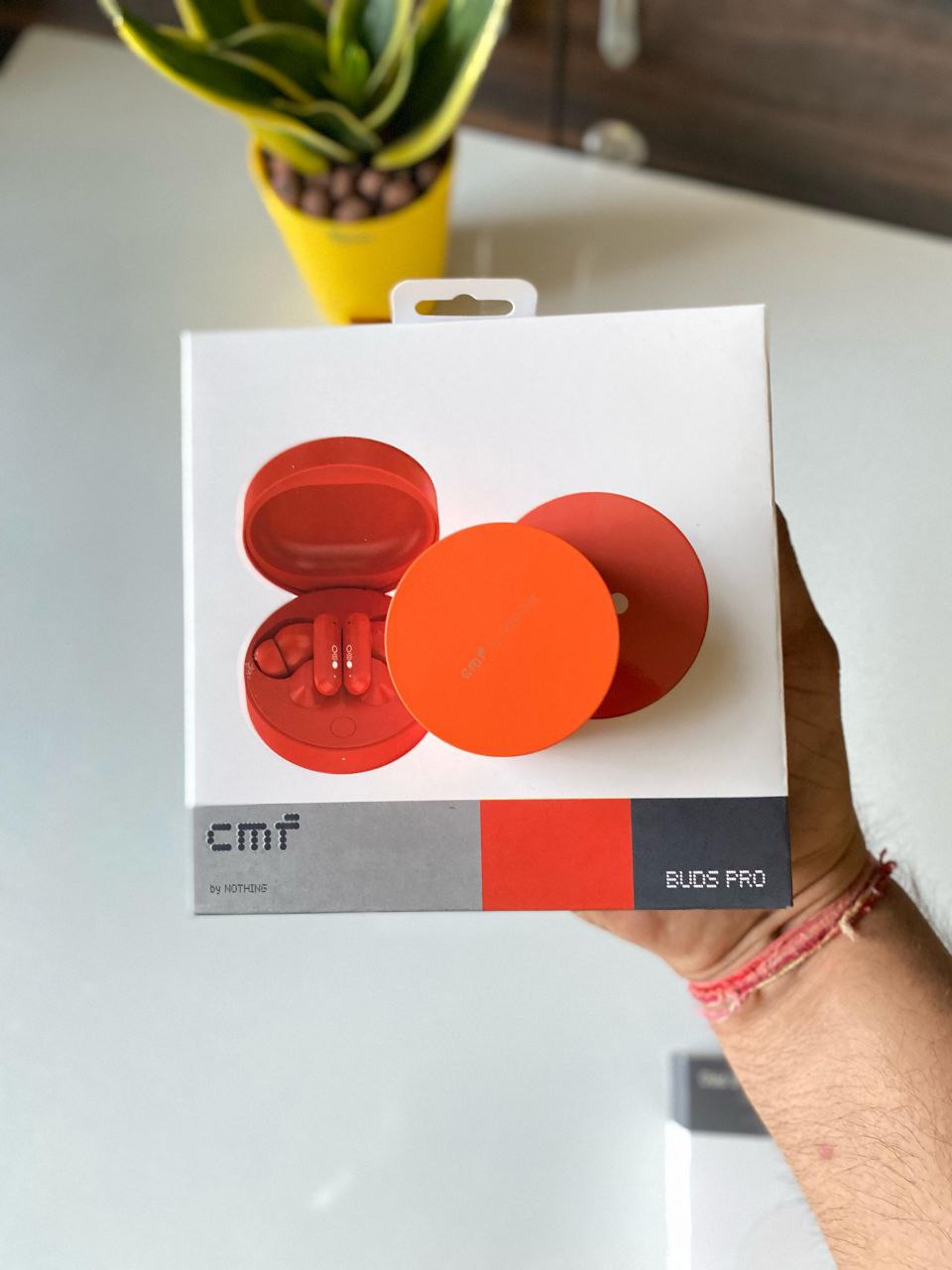 CMF BUDS PRO ROUND – TWS EDITION by Nothing