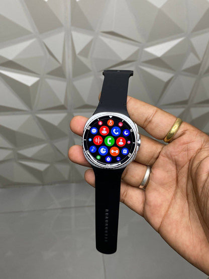 SAMSUNG WATCH8 CLASSIC SMARTWATCH