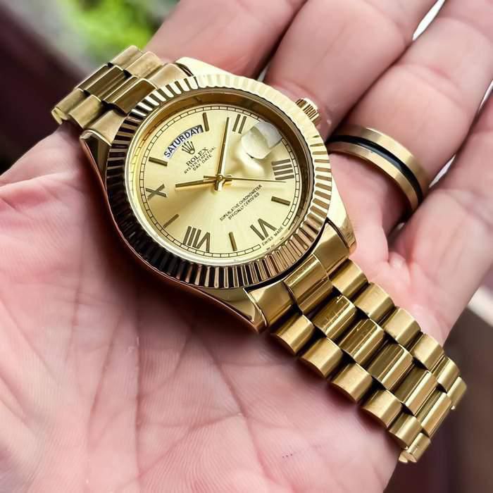 Rolex Day-Date Champagne Dial 18K Gold President Bracelet Watch