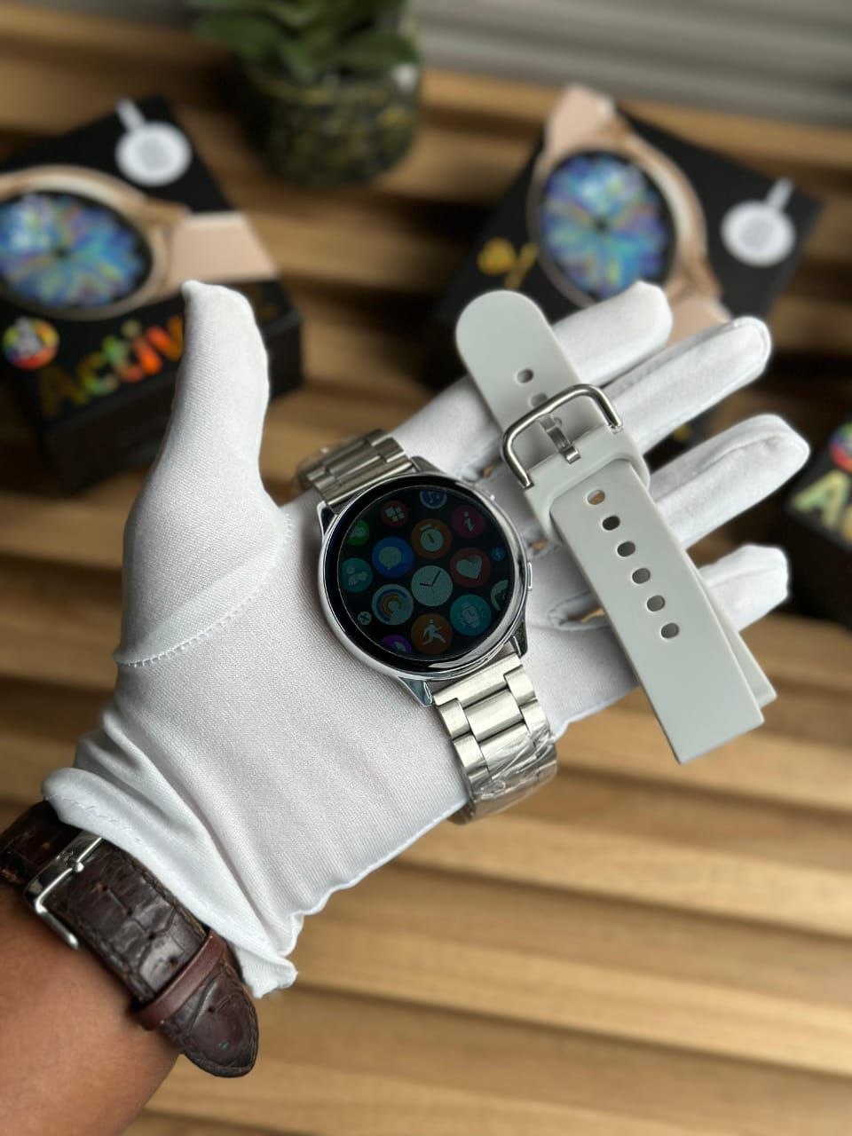 Samsung Active 2 Smartwatch AMOLED Display