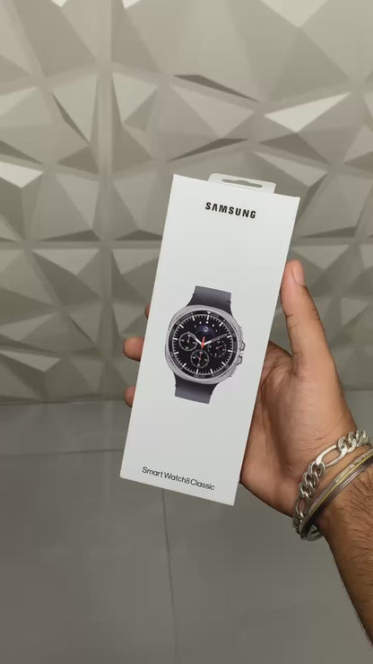 SAMSUNG WATCH8 CLASSIC SMARTWATCH