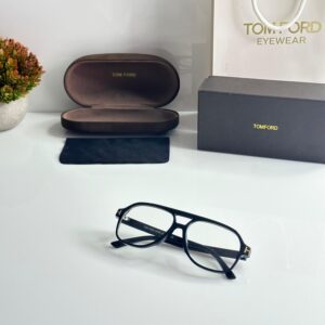 Men’s Black Frame Sunglasses