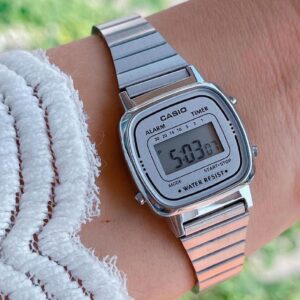 Unisex Vintage Digital Watch